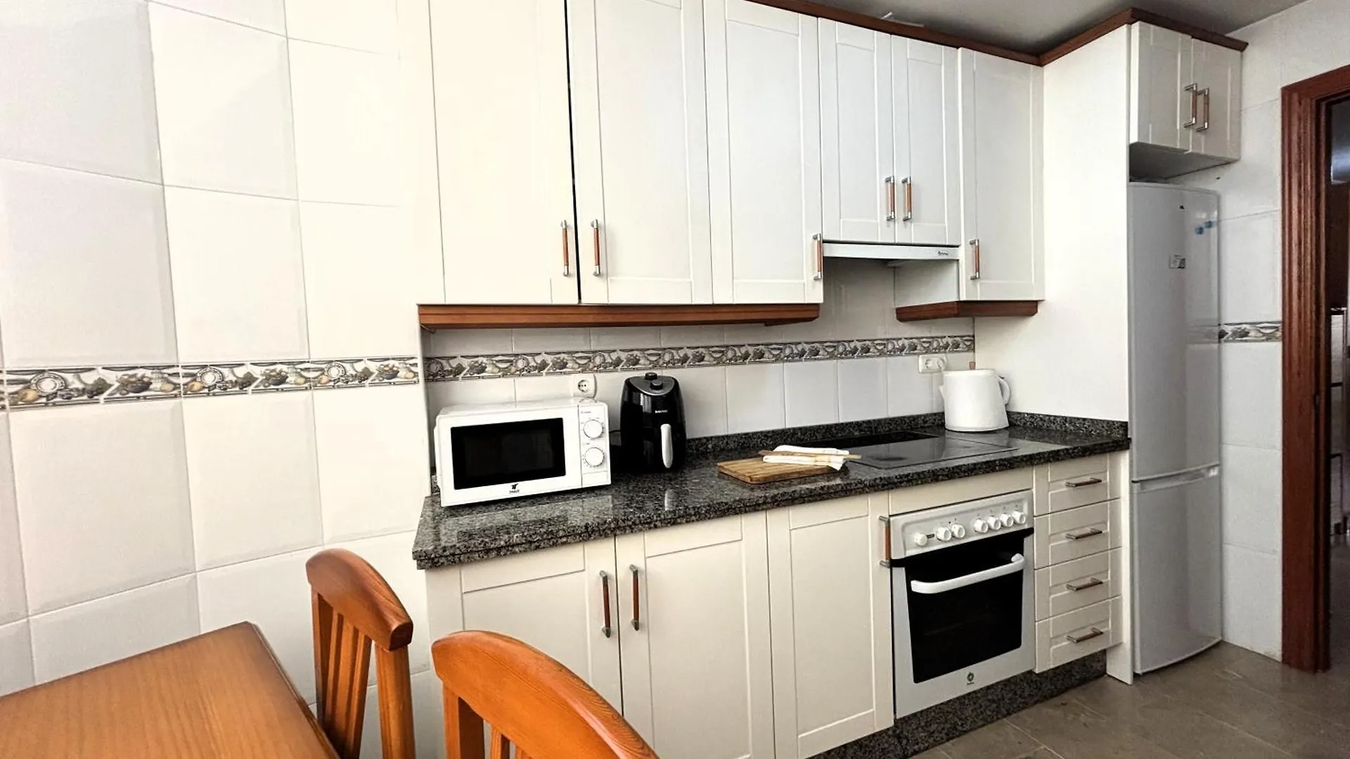 600 M Beach, Pool, Terrace, Wifi, 1 Bedroom Torremolinos